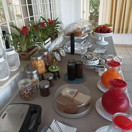 La Giara Bed & Breakfast 4*