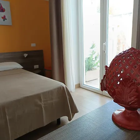 Bed & Breakfast La Giara 4*